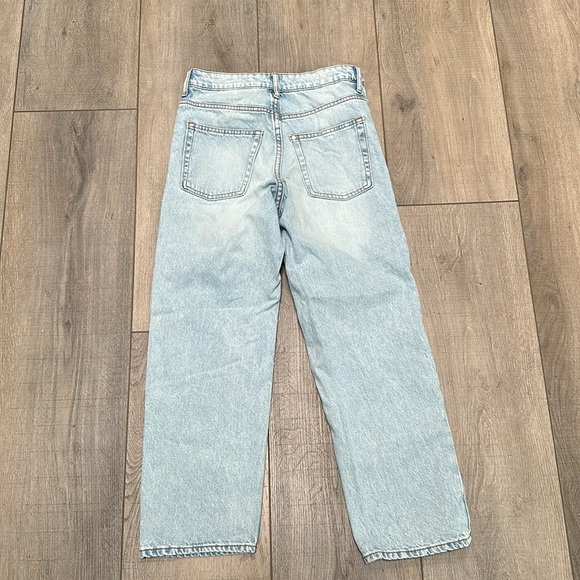 2 piece H&M Jean and top outfit - Picture 4 of 6